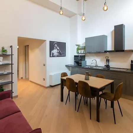 Alinari Boutique Adapartment Collection