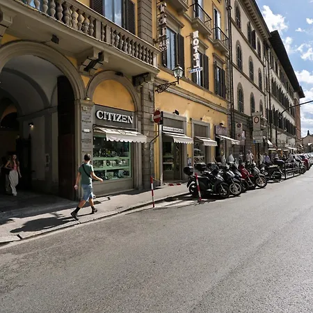 Largo Alinari Boutique Adapartments Collection Apartment Florence