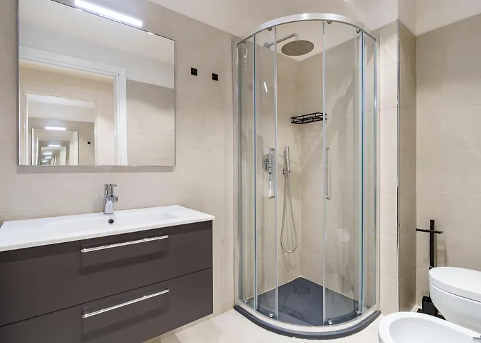 Alinari Boutique Adapartment Collection *